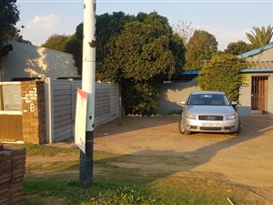 148 m² Commercial space in Beyers Park