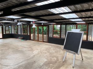 120 m² Retail Space in Bothas Hill
