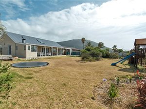 5 Bed House in Capri