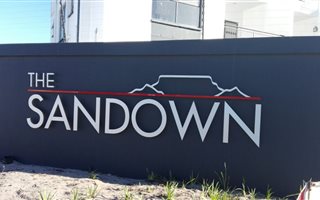 1 Bedroom Apartment in Parklands North