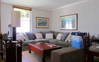 3 Bedroom House in Constantia