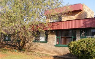 3 Bedroom House in Langenhoven Park
