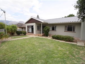 3 Bed House in Paarl