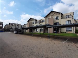 2 Bed Apartment in Ruimsig