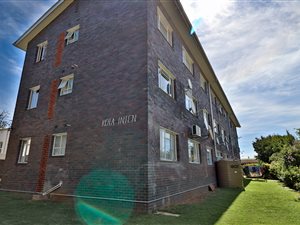 1 Bed Apartment in Sunnyside
