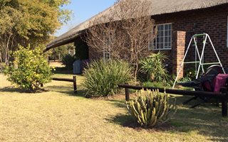 1 Bedroom Garden Cottage in Sun Valley