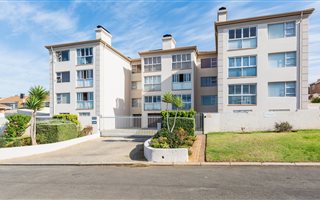 3 Bedroom Apartment in Hartenbos