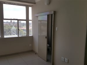 Bachelor apartment in Boksburg Central