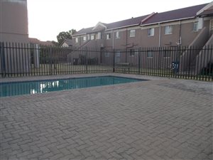 2 Bed Apartment in Bramley View