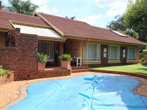 3 Bedroom House in Constantia Park