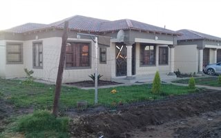 3 Bedroom House in Osizweni