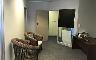 49 m² Office Space in Amanzimtoti