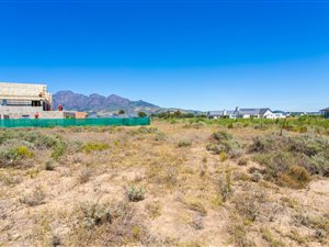 1310 m² Land available in Pearl Valley