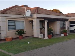 3 Bed Townhouse in Lindene