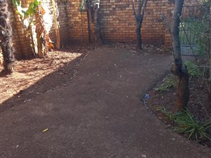 3 Bed Apartment in Zwartkop