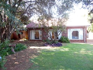 4 Bed House in Vanderbijlpark SE3