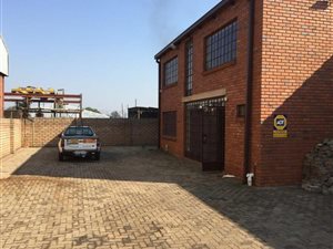 473 m² Industrial space in Rosslyn