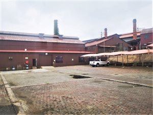 2420 m² Industrial space in Atteridgeville
