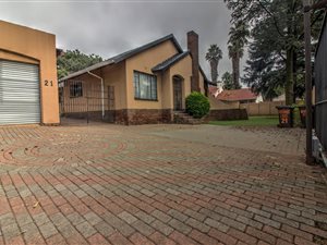 3 Bed House in Marlands