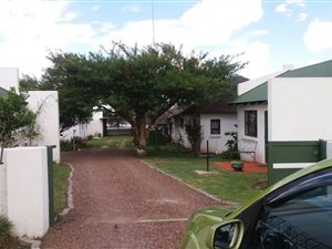1000 m² Commercial space in Oranjeville