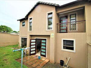 3 Bed Duplex in Abbotsford