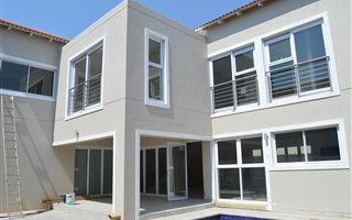 4 Bedroom Cluster in Broadacres