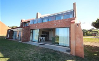 3 Bedroom Townhouse in Port Alfred