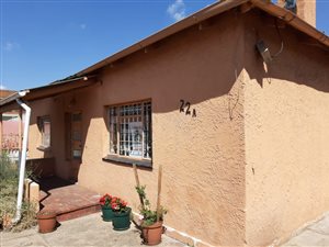 300 m² Commercial space in Alberton