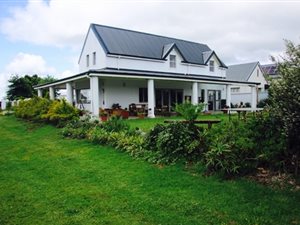 5 Bed House in Hilton