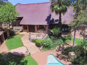 4 Bedroom House in Waterkloof Glen