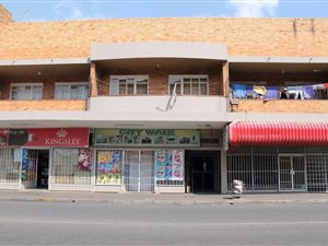 3 Bed Flat in Primrose