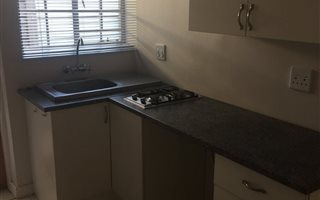 1 Bedroom Flat in Rietondale