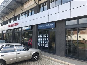 73 m² Commercial space in Durban North