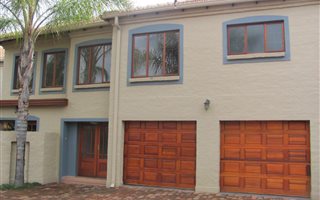 4 Bedroom Duplex in Woodhill