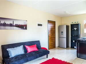 2 Bed Apartment in Alveda