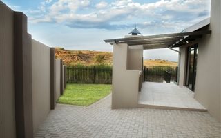 3 Bedroom Duet in Bayswater