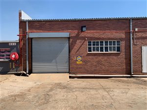 253 m² Industrial space in Rosslyn