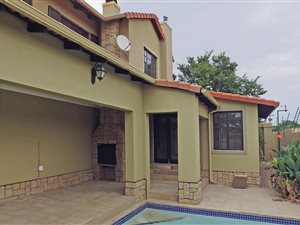 4 Bed Cluster in Broadacres