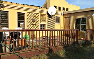 2 Bedroom House in Boesmansriviermond