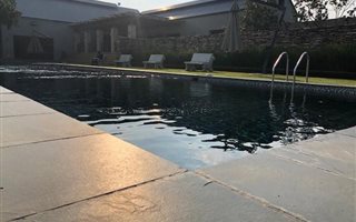 1994 m² Land available in Riverside Park