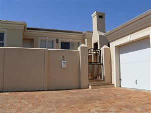 3 Bedroom Townhouse in Longwood