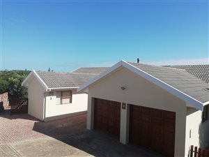 3 Bed House in Blue Horizon Bay