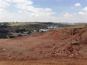 5123 m² Land available in Waterkloof Ridge