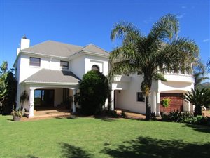 5 Bed House in Cove Rock