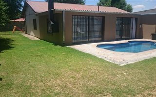 3 Bedroom House in Vanderbijlpark SE