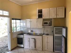 1 Bed Garden Cottage in Bryanston