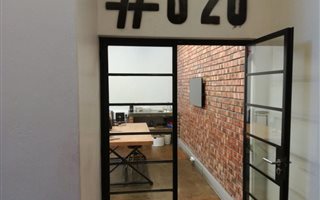 43 m² Retail Space in Woodstock