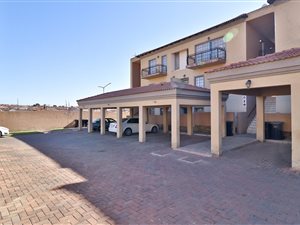 3 Bed Apartment in Norkem Park