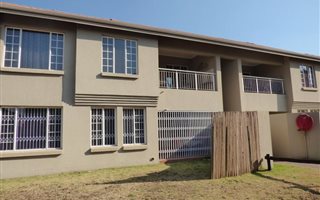 2 Bedroom House in Brentwood