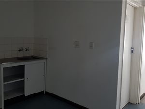 400 m² Industrial space in Eastgate